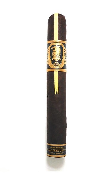Nicaraguan Drew Estate Undercrown Undercrown 10th Anniversary Corona - Click to Enlarge